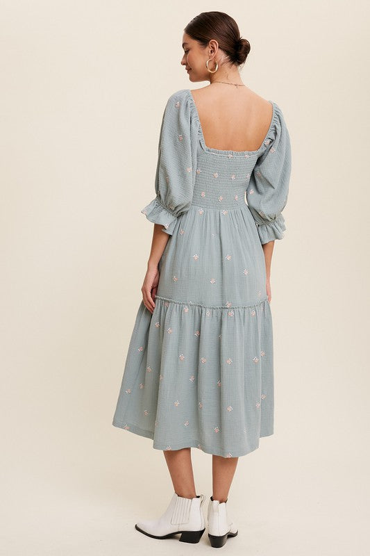 Ditzy Floral Embroidery Puff Sleeve Maxi Dress