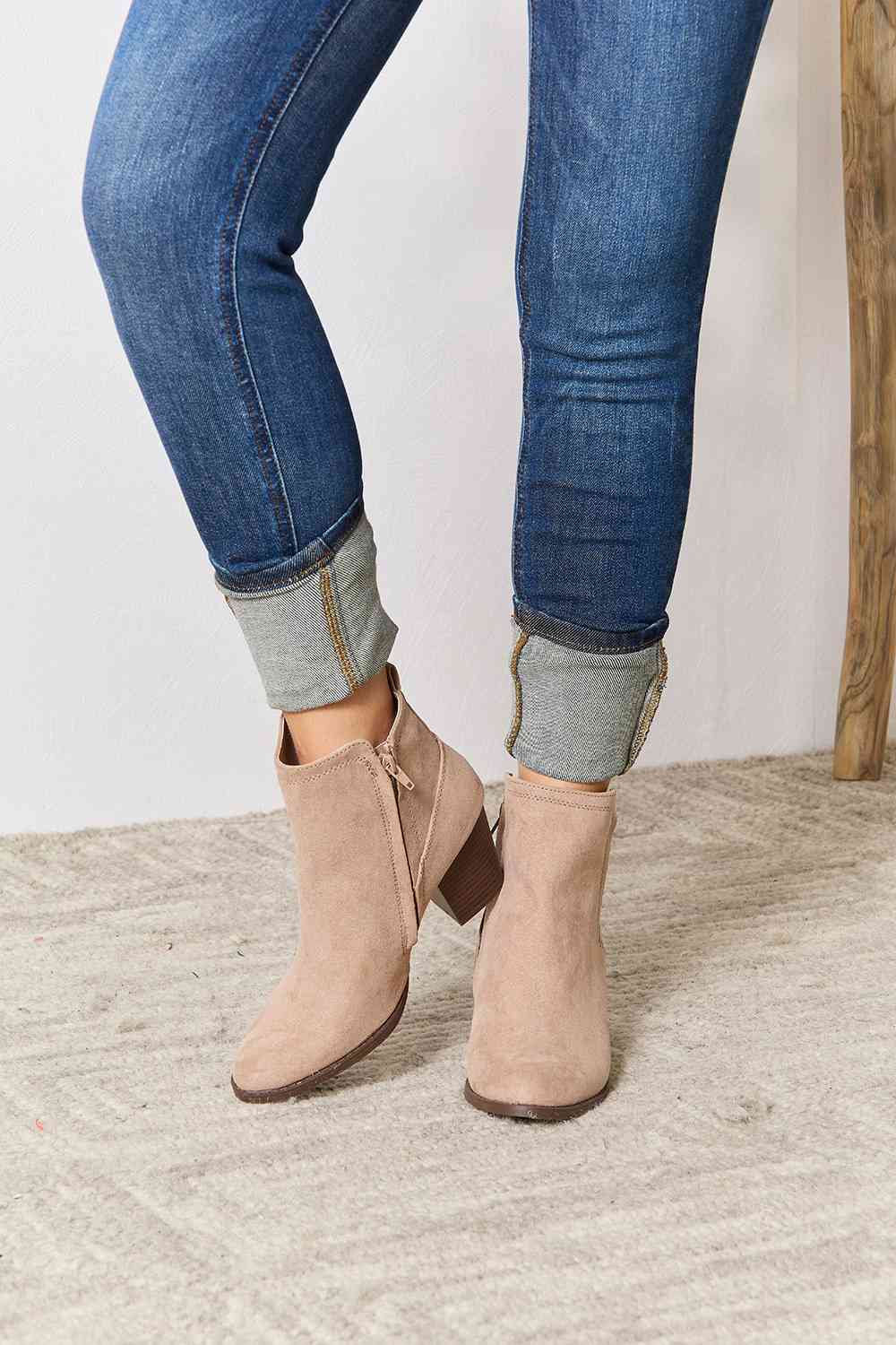 Block Heel Point Toe Ankle Boots